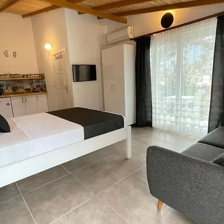 Kaktus Lägenhetshotell Kaş