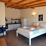 Kaktus Aparthotel 3*