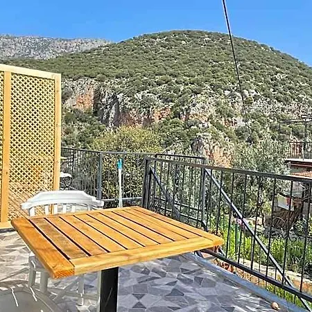 Apartahotel Kaktus 3*