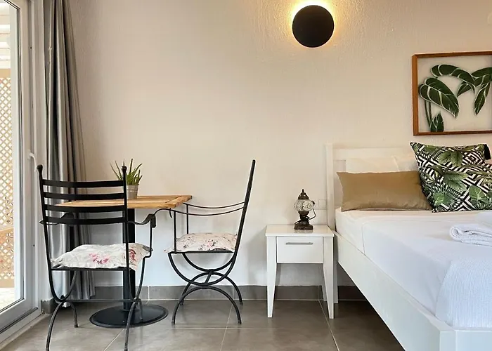 Apart-hotel Kaktus 3*